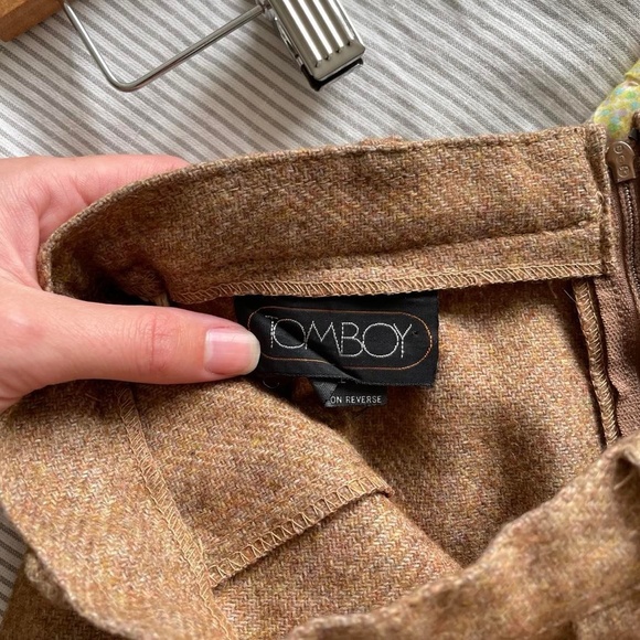 Vintage Pleated Wool Skirt - Picture 2 of 4